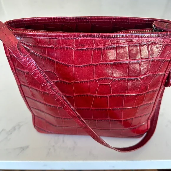 Monsac Red Croc Embossed Leather Shoulder Bag w/ Dust Bag - gently used❤️ - Picture 10 of 12